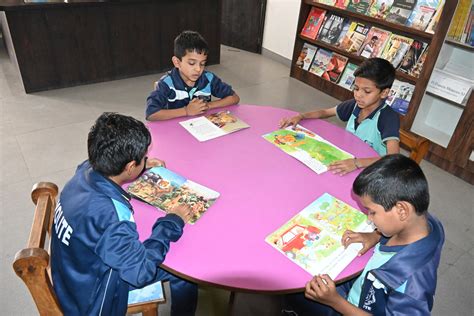 Loyola School (CBSE), Sindagi
