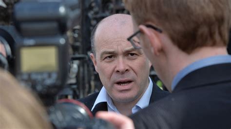 Naughten to recommend private sector model for broadband scheme – The ...