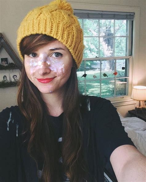 Tessa Violet / Meekakitty [OC] [Request] | Scrolller