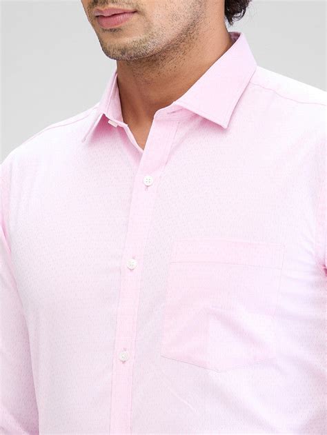 Park Avenue Red Structure Slim Fit Cotton Formal Shirt – MyRaymond
