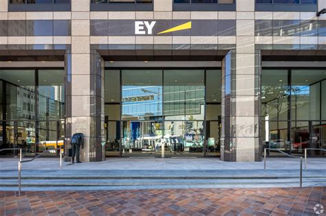 725 S Figueroa St, Los Angeles, CA 90017 - Ernst & Young Plaza | LoopNet