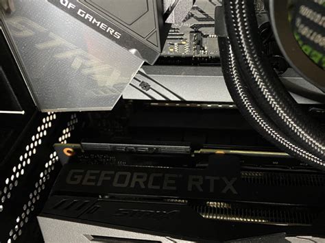 ASUS ROG Strix Riser Cable - NoFearWizz - Product reviews - Tweakers