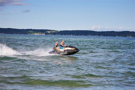 Do You Need a License for Wisconsin Boat Rentals? | Boat Ed®