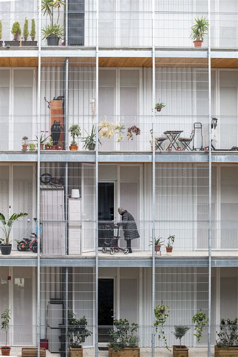 RIBA International Prize goes to inspired Spanish social housing design ...