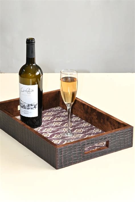 MARXIST - LEATHER & COTTON PRINTED DURRIE TRAY – Art Avenue