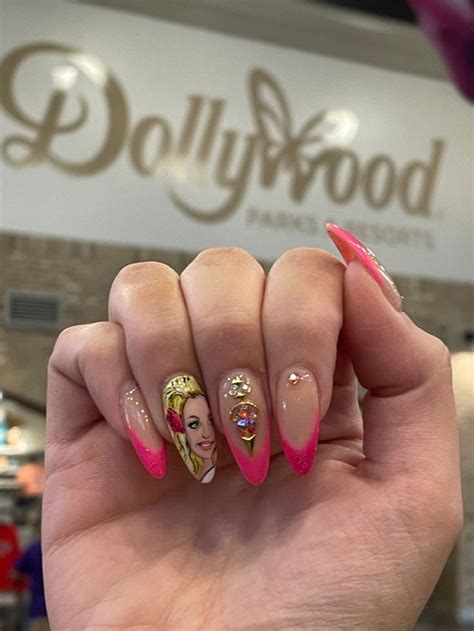 dolly parton 9 to 5 nails