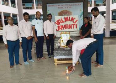 Shivshankar Jolle English Medium Public School, Chikodi-Examba Road Nanadi