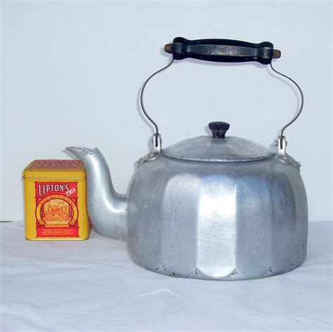 Vintage Tea Kettles | Foter