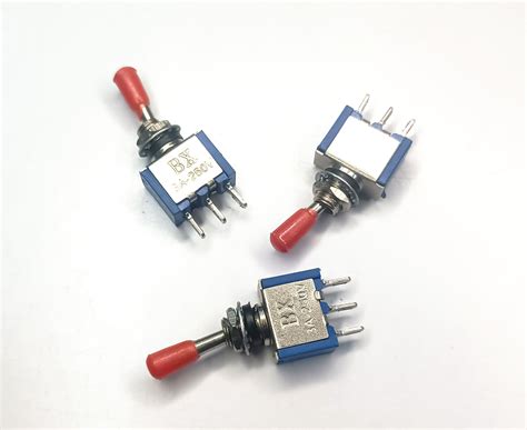 On/Off Toggle switch/ 3-Pin 2 Way – RoboHUB