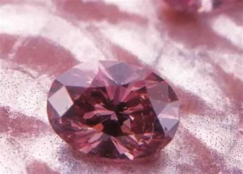 Everything To Know About Pink Diamonds - Buying Guide 2024 | Made In ...