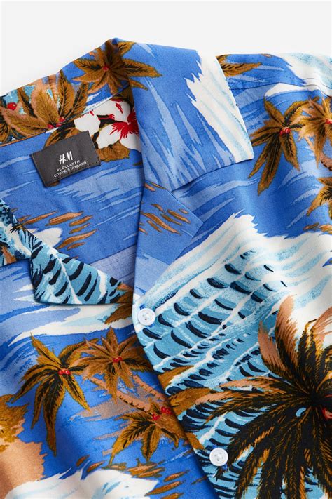 Men’s Blue/Palm trees Patterned resort shirt | H&M IN