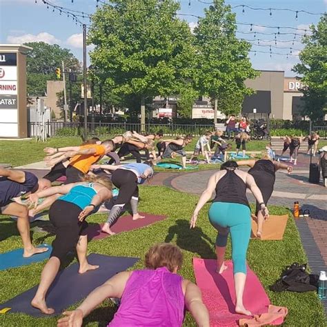 Downtown Farmington Lunch Beats | Free Yoga In Riley Park, 33047 Grand ...