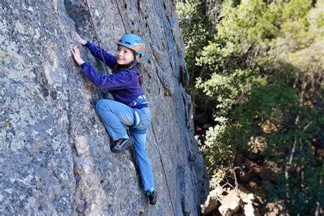 2024 (Santiago) Climbing in the Cajon del Maipo with a Geologist