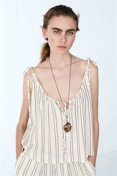 Women's Light beige/Striped Oversized tie-strap top | H&M IN