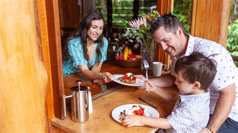 THE CANOPY RAINFOREST TREEHOUSES AND WILDLIFE SANCTUARY (Tarzali ...