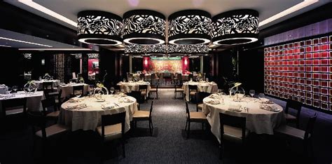 上海餐饮空间中式风格310平米装修效果图案例_上海荣欣装潢装修设计案例