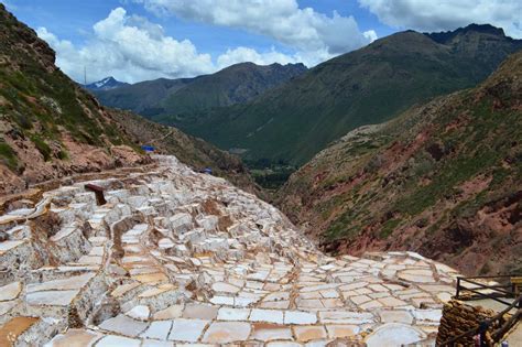 Sacred Valley Tour from Ollantaytambo to Cusco - Explore the Peruvian ...
