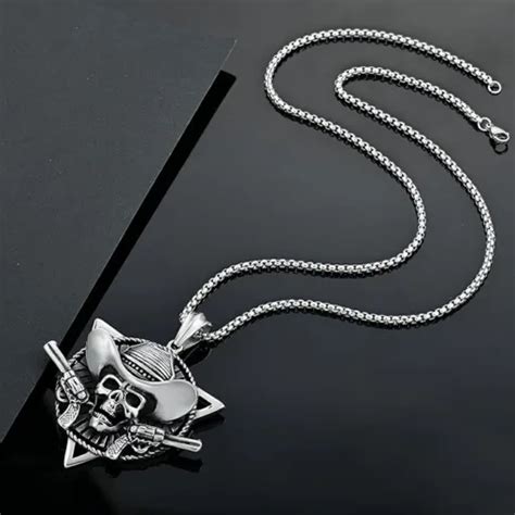 Metallic Skull With Guns locket chain For Bikers Unisex – MyGinie.in