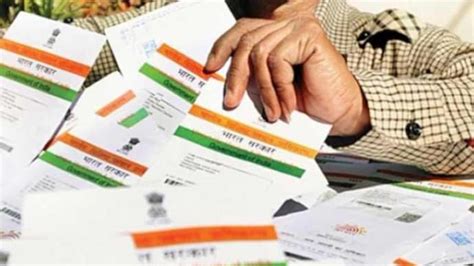 SC resumes hearing Aadhaar matter, 'rebel' judges not in bench