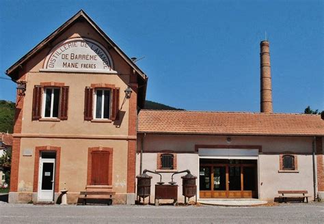 MUSÉE DE LA DISTILLERIE DE LAVANDE (2025) All You Need to Know BEFORE ...