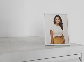 Photo Prints & Frames India - Custom Sizes | PrintPosters.in