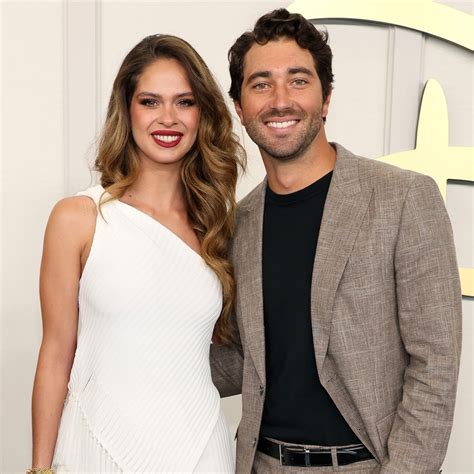 Bachelor’s Kelsey Anderson Addresses Joey Graziadei Pregnancy Rumor