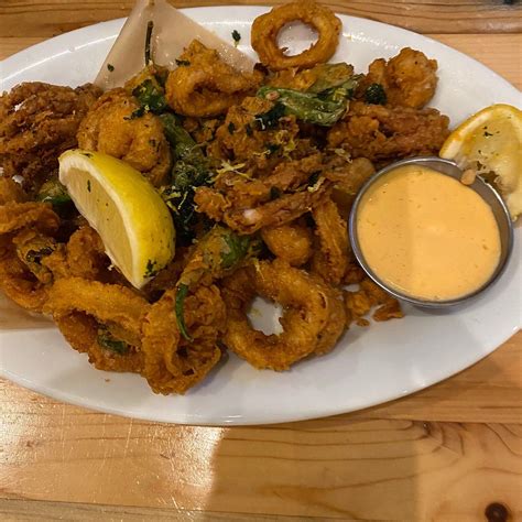 REMEDY'S TAVERN (Henderson): Ce qu'il faut savoir pour votre visite ...