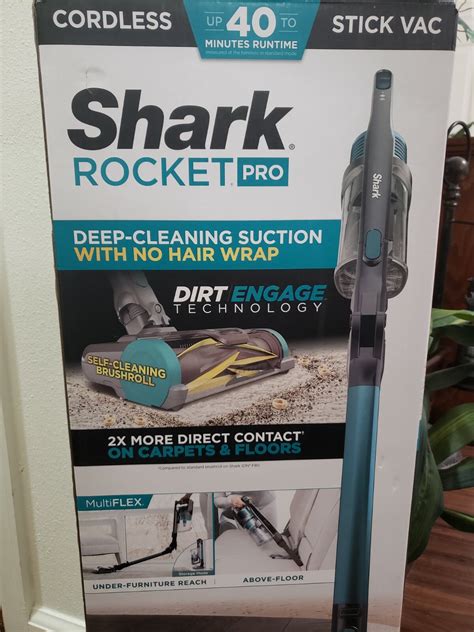 Shark Rocket Pro Blue Cordless Stick Vacuum - IZ140 for sale online | eBay