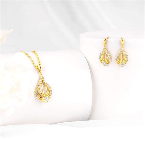 Golden Glint Set – GIVA