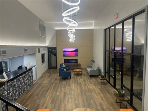 WALNUT INN (Roland) - Motel Reviews, Photos, Rate Comparison - Tripadvisor