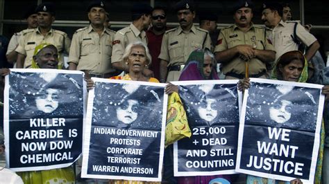 Indian Court Convicts 7 in Bhopal Gas Tragedy | Fox News - who was responsible for bhopal gas tragedy