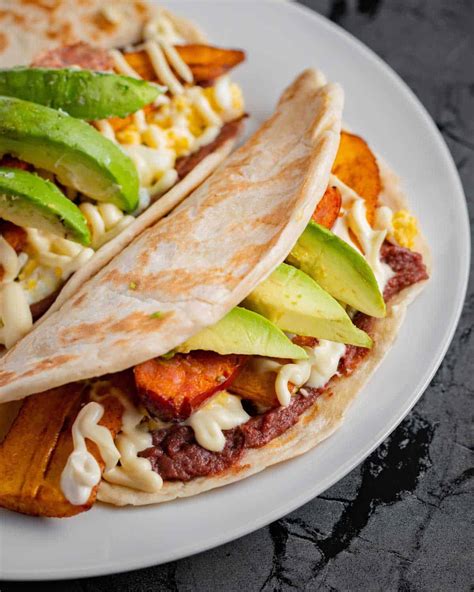 Honduras Traditional Dinner Food & Drink