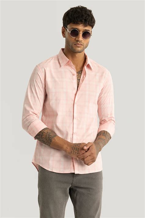 Buy Men's Luc Peach Checks Shirt Online | Snitch – SNITCH