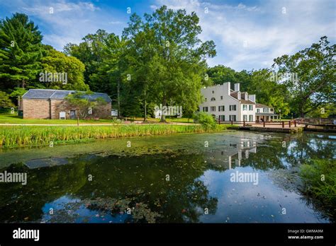 Travel the historic Chesapeake and Ohio Canal on this virtual tour Minimalist Minimalist