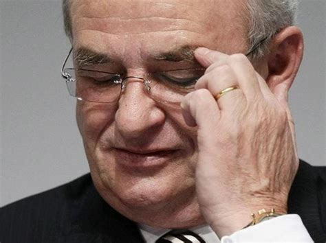 Volkswagen chief under pressure over pollution cheating scandal ...
