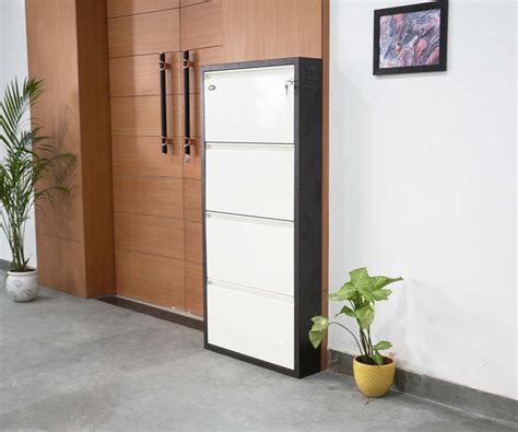 Why Metal Shoe Racks Are Better Than Plastic and Wood Racks. – Equal
