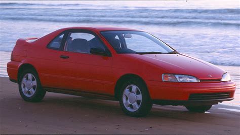 Rediscovering the Toyota Paseo: The Forgotten '90s Coupe