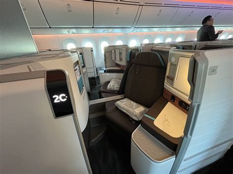Flight Review: The New Hawaiian Airlines First Class Suites
