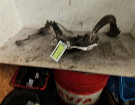 Axle stub AUDI A5 (8T3) buy 40.95