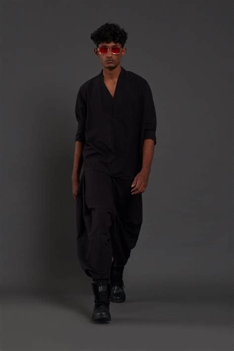 Black Baggy Pants – Mati