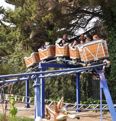 Image result for Road Runner Express