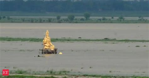 Rivers overflowing, villages flooded in some places in UP - The ...