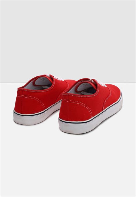 Buy Men Solid Lace-Up Canvas Casual Shoes Online at just Rs. 899.0 ...