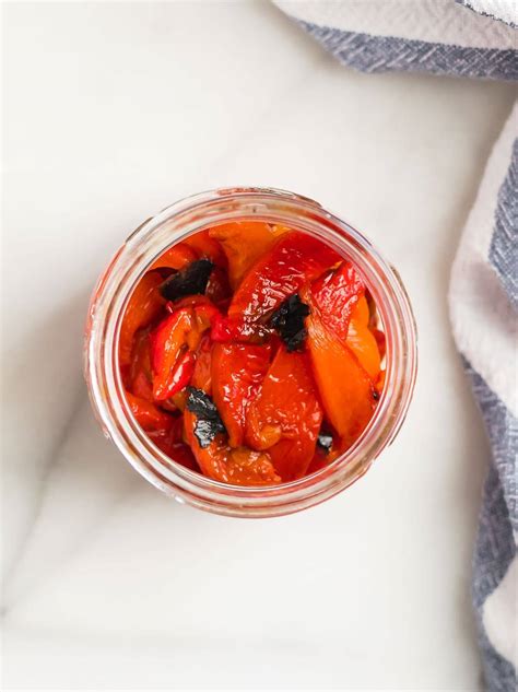 Roasted Red Peppers {Oven or Grill} – WellPlated.com