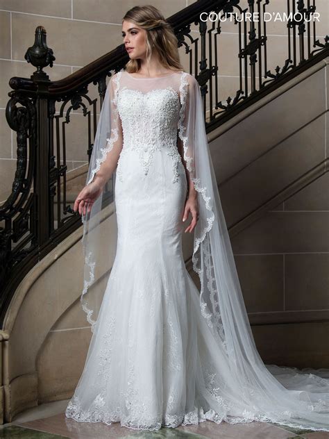 Wedding Dress With Long Lace Train at Karin Wright blog