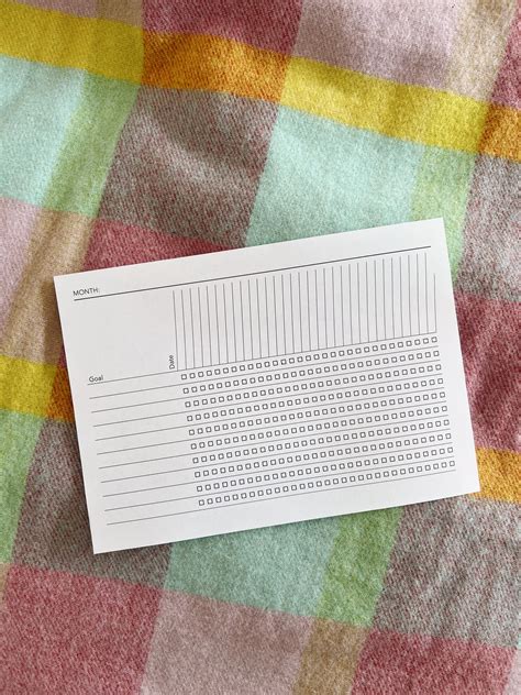 Rezultat imagine pentru View Tracker