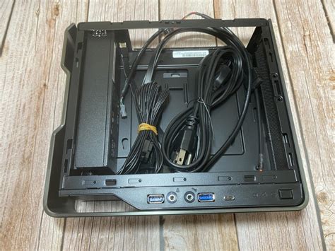 InWin Chopin Max 迷你ITX機殼 顏值內涵兼備 :打造客廳精緻輕巧視聽系統的好選擇 - Mobile01