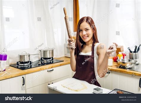 Portrait Smiling Professional Beauty Asian Woman Stock Photo 2187616159 | Shutterstock