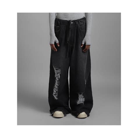SuperHUEMN Dark Wash Faded Effect Classic Distressed Jeans (Black)