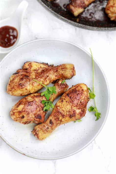 Pan Fried Chicken Drumsticks - Recipe Vibes